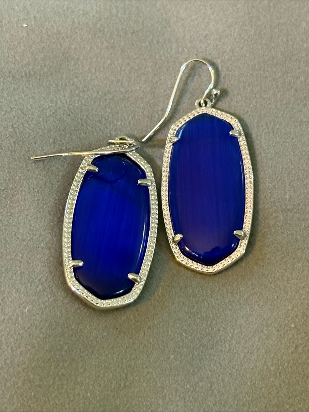 Kendra Scott Cobalt Blue Elle Drop Earrings with Silver Frame